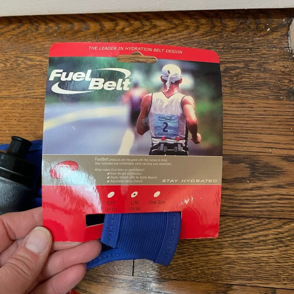 NWT Running Hydration FuelBelt (L/XL) in Blue